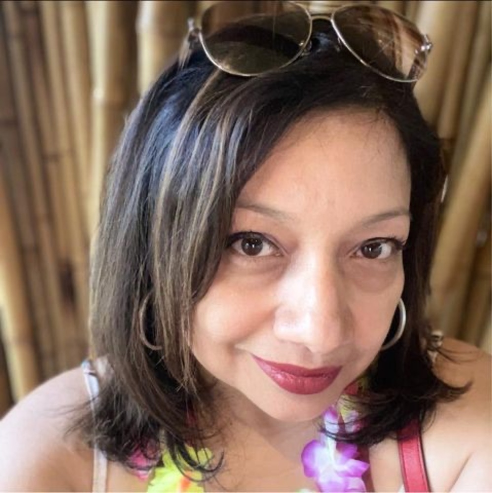 Meet your Posher, Cristina